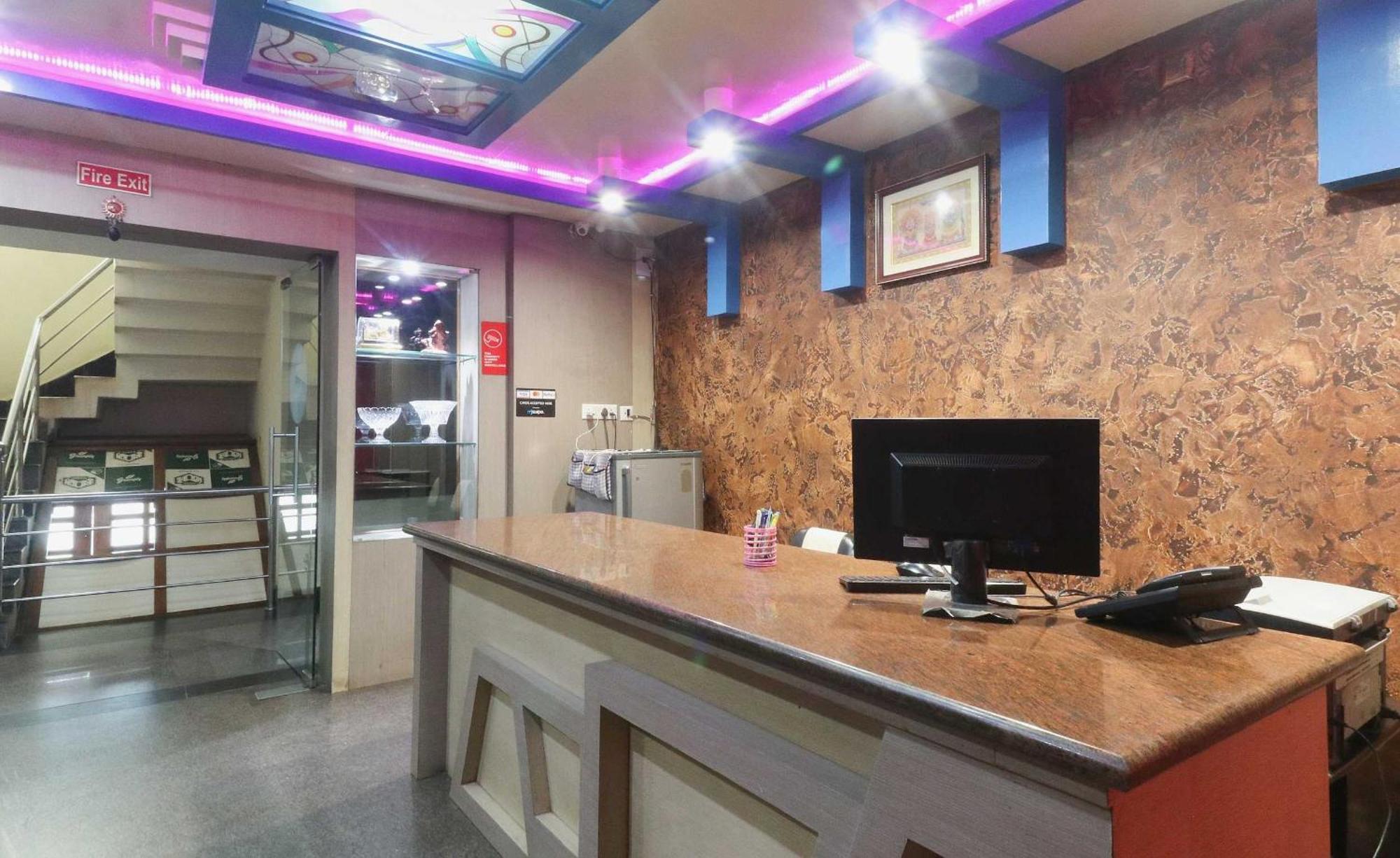 Hotel O Nirmala Residency Bhubaneswar Bagian luar foto