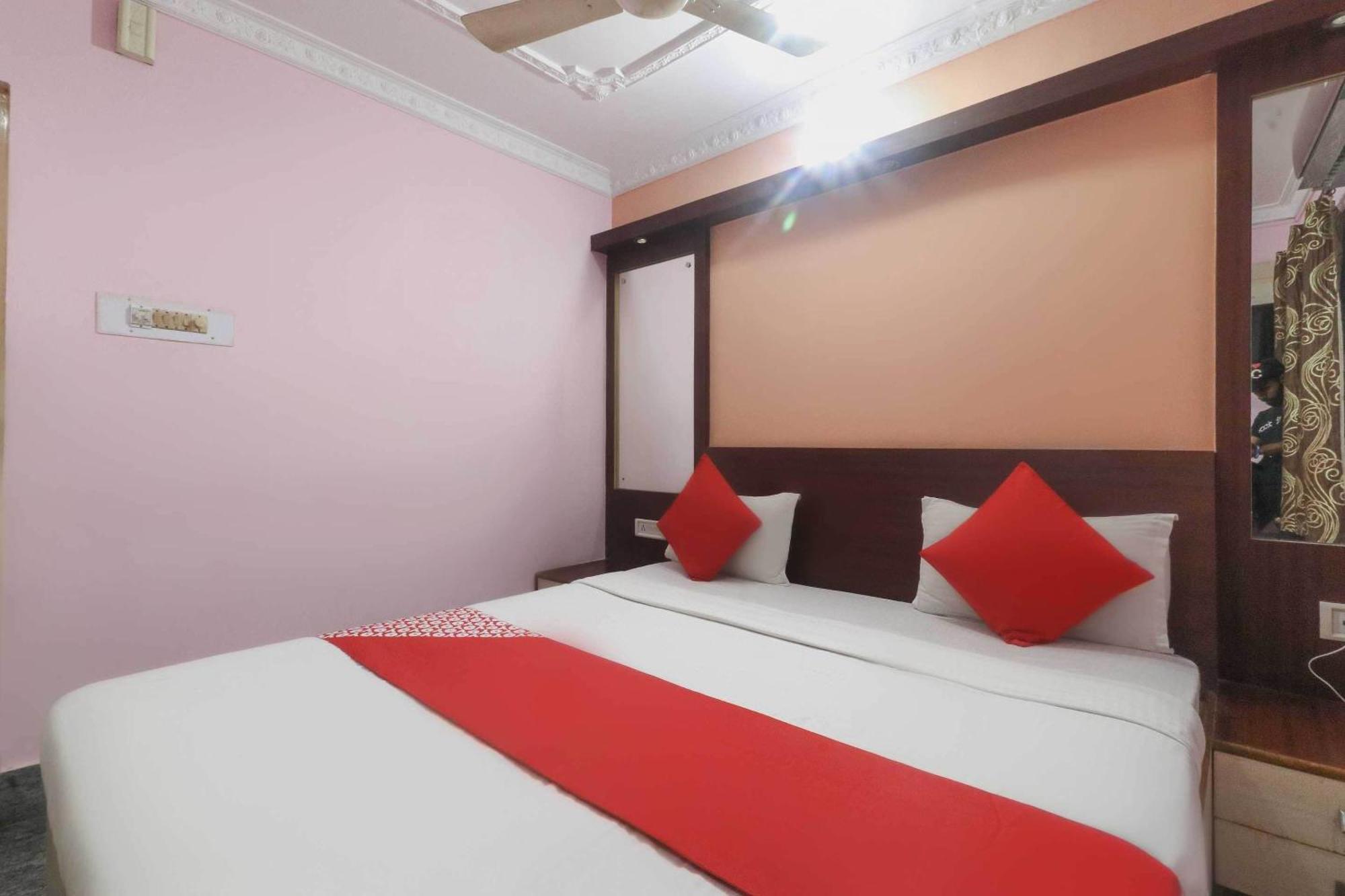 Hotel O Nirmala Residency Bhubaneswar Bagian luar foto