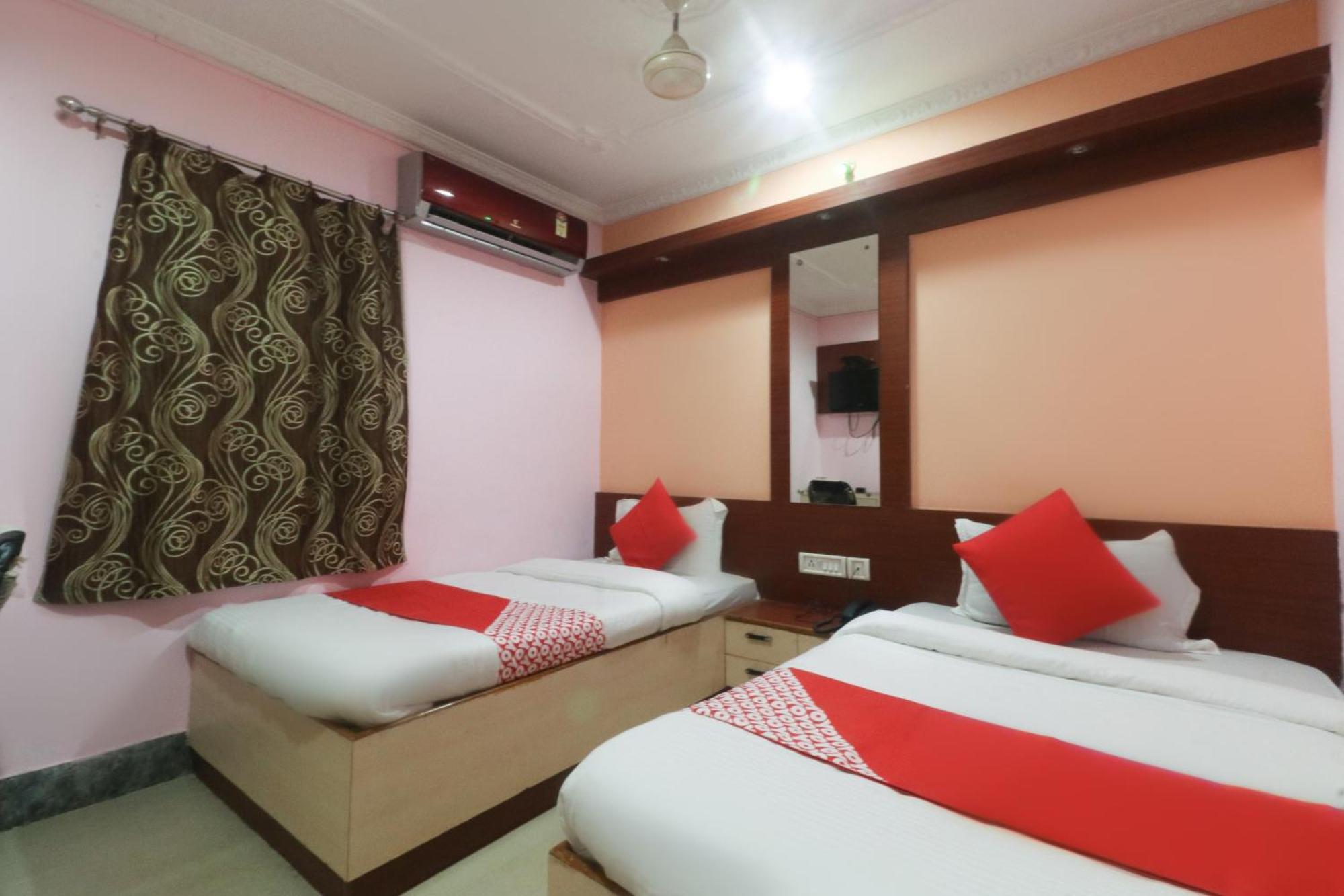 Hotel O Nirmala Residency Bhubaneswar Bagian luar foto